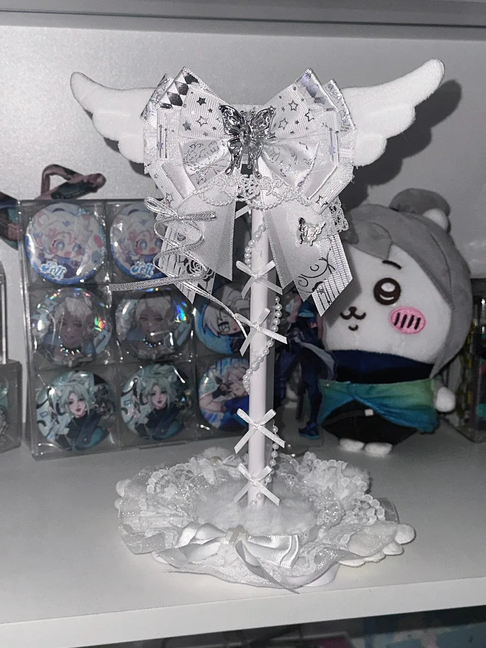 Angel Wings Headphone Stand | Pink Lace Bow · Kawaii Desktop Decoration · Gaming Headset Holder