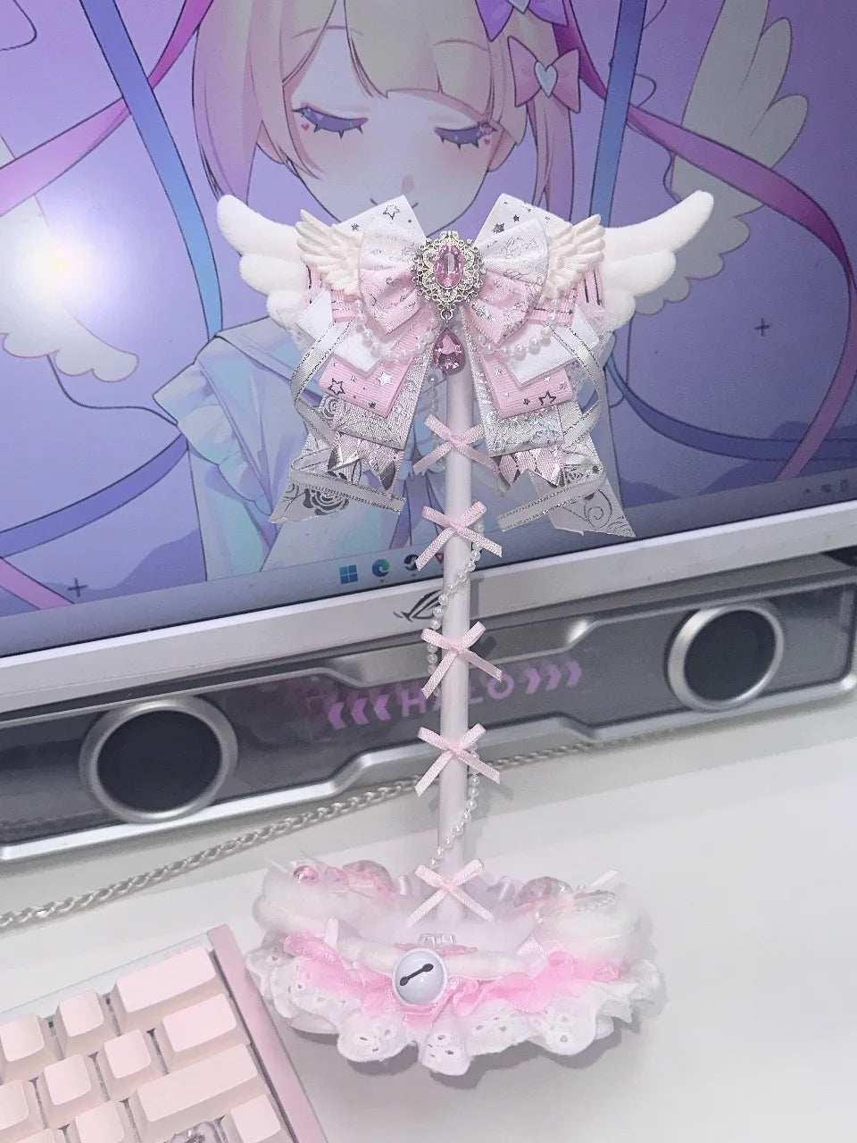 Angel Wings Headphone Stand | Pink Lace Bow · Kawaii Desktop Decoration · Gaming Headset Holder