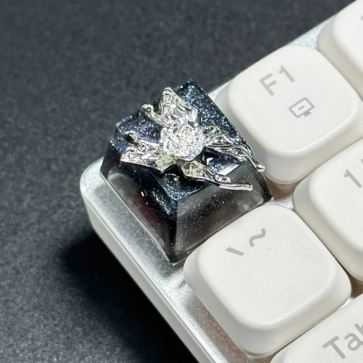 1PC Gothic Butterfly Keycaps Vintage Gaming ESC Key Caps Cross Axis Mechanical Keyboard Keycap Office Decoration Accessories